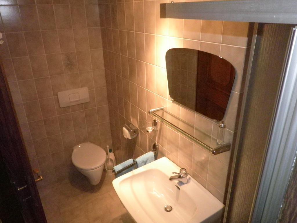Haus Drescher Appartement Obsteig Kamer foto