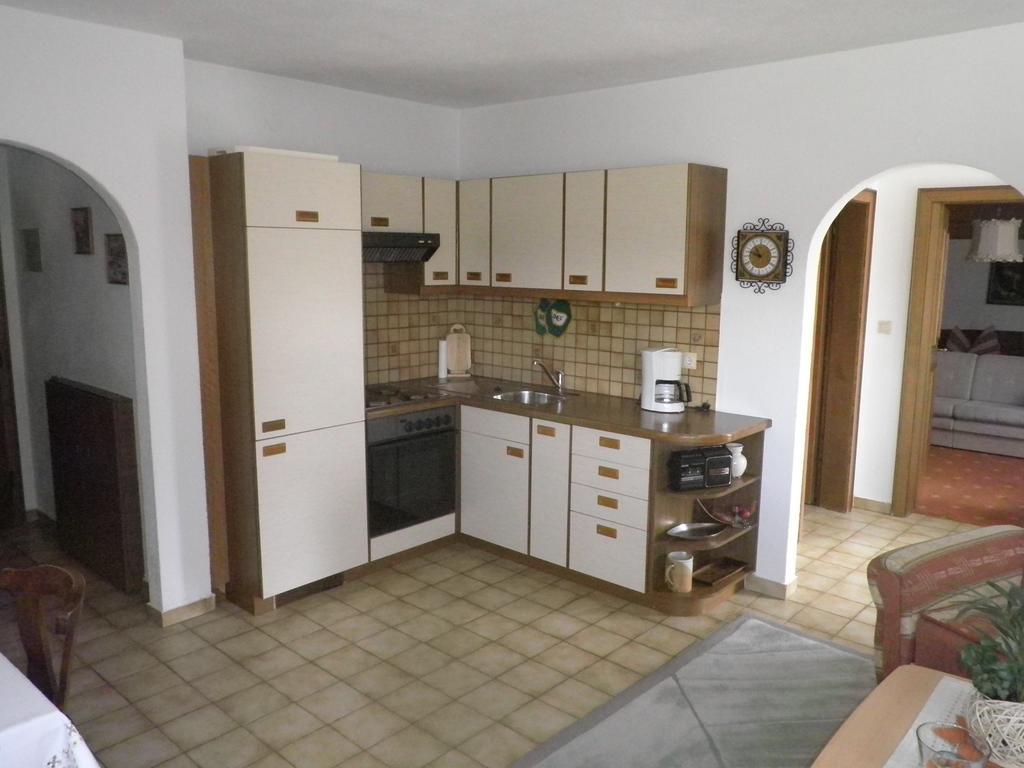 Haus Drescher Appartement Obsteig Kamer foto